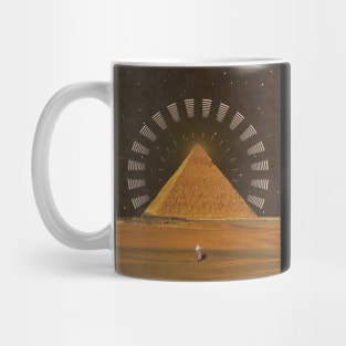 The mystery of the pyramids Mug